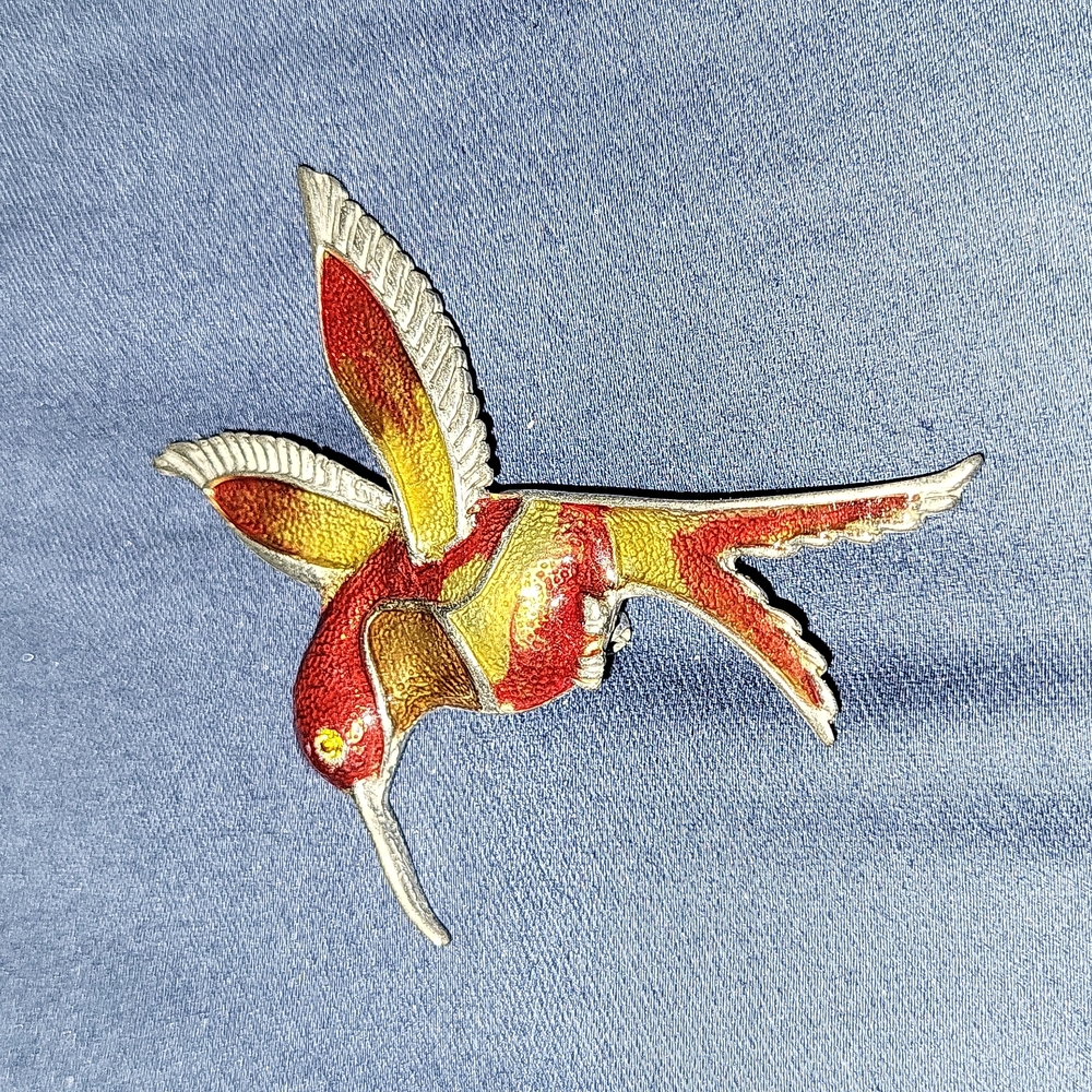 Hummingbird Brooch